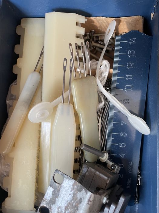 Запасные части к вязальной машине