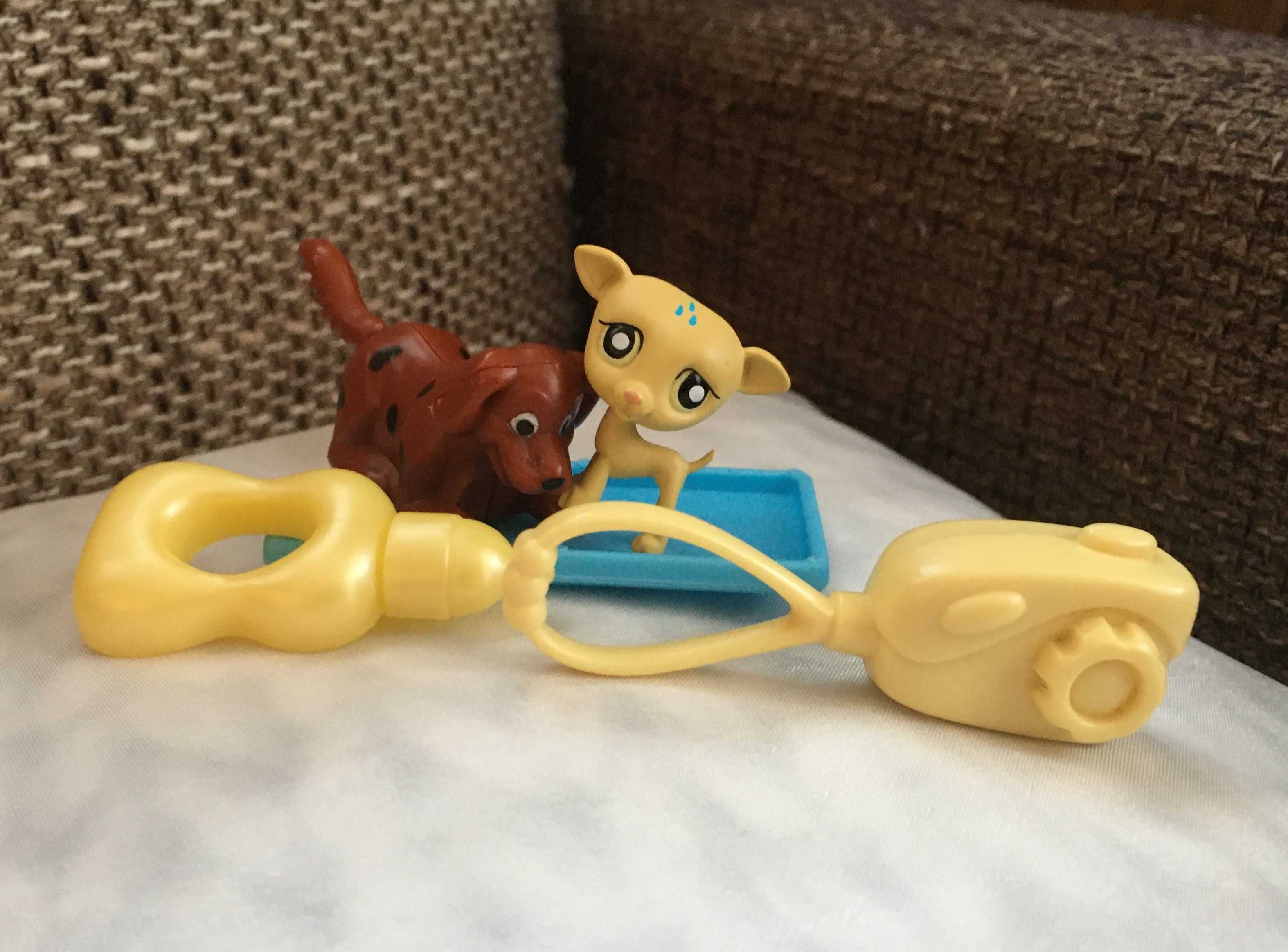 Figurka Littlest Pet Shop piesek chart LPS miniaturka z saszetki Tomy
