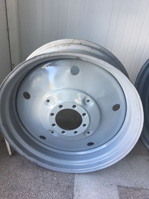 Продам колесо Т-25 з диском,резину,диски.