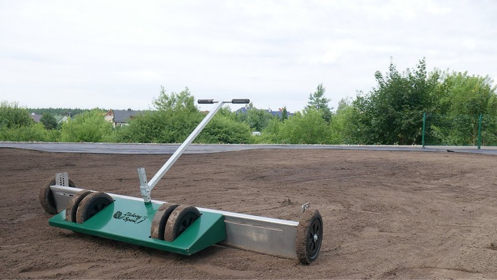 Wynajem maszyn ogrodowych, aerator posypywarka glebogryzarka