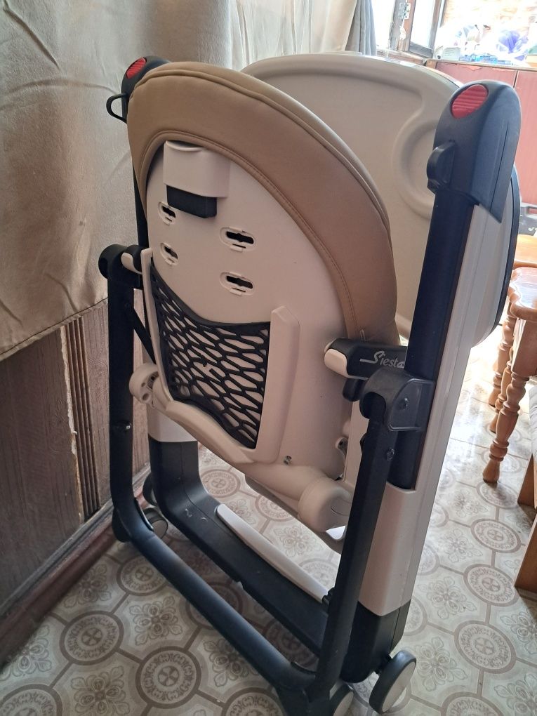 Стілець для годування peg perego siesta