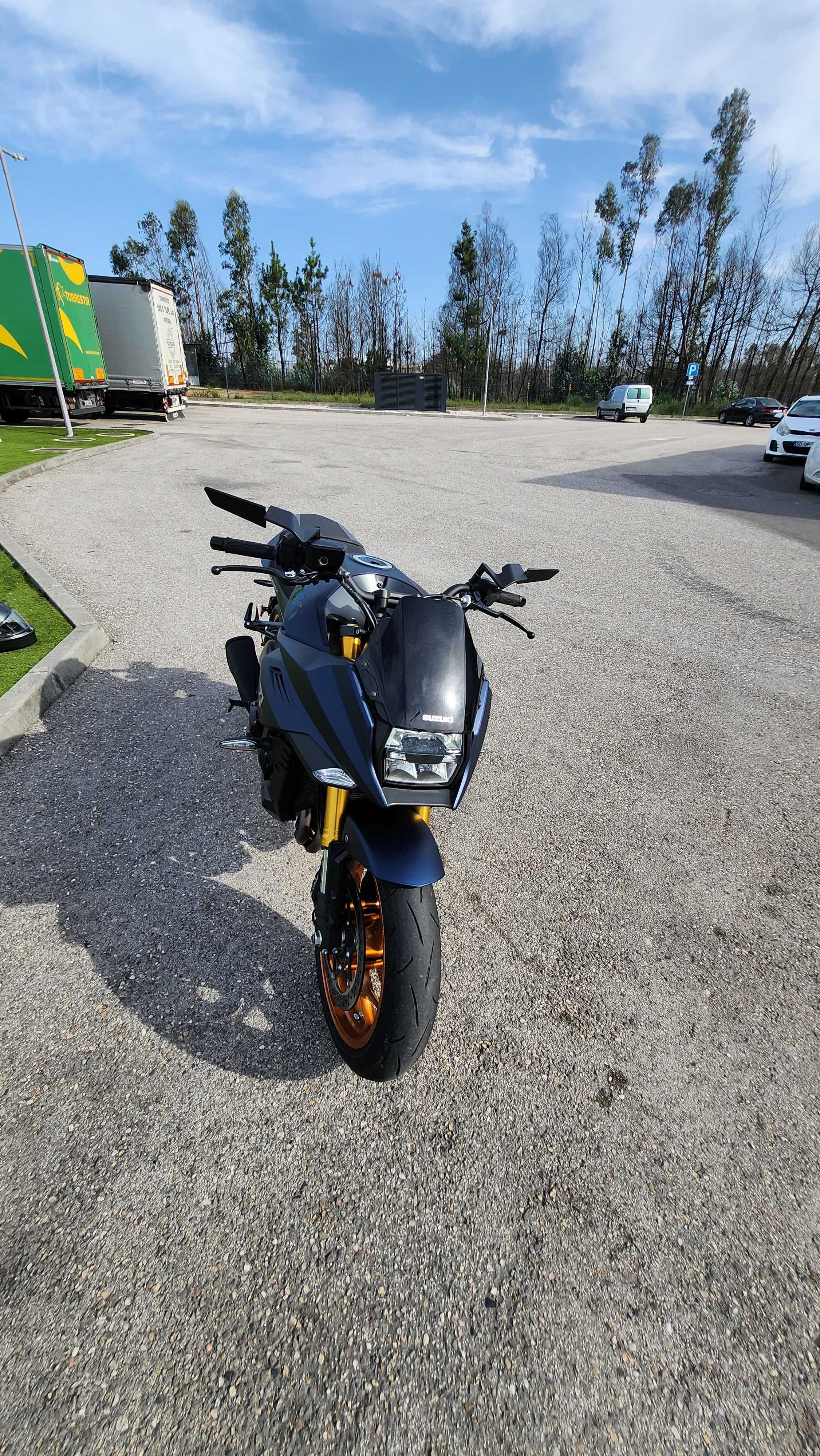 Suzuki katana 1000