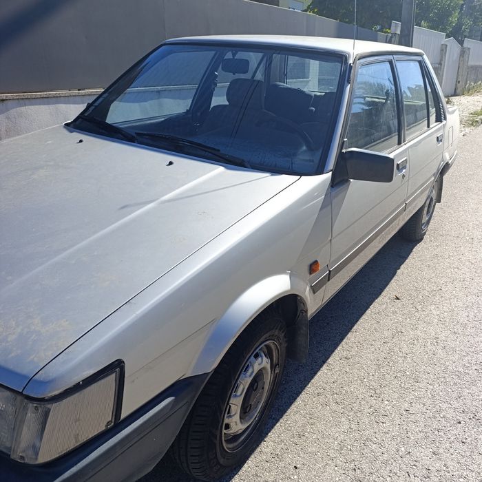 Vendo carro Corolla 85