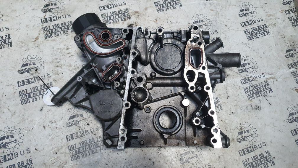 Кришка двигуна передня Mercedes c-class w203, w210 2.2cdi R6110151102