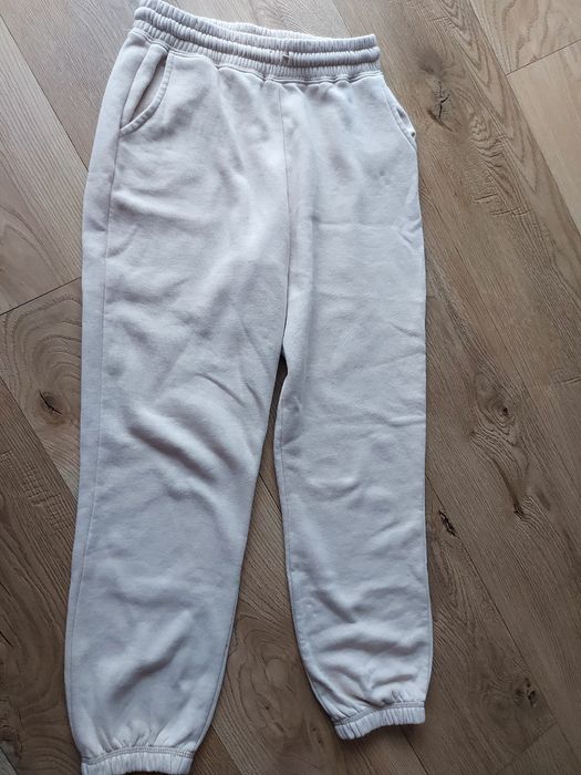 Spodnie ciepłe 146 152 primark ściągacz