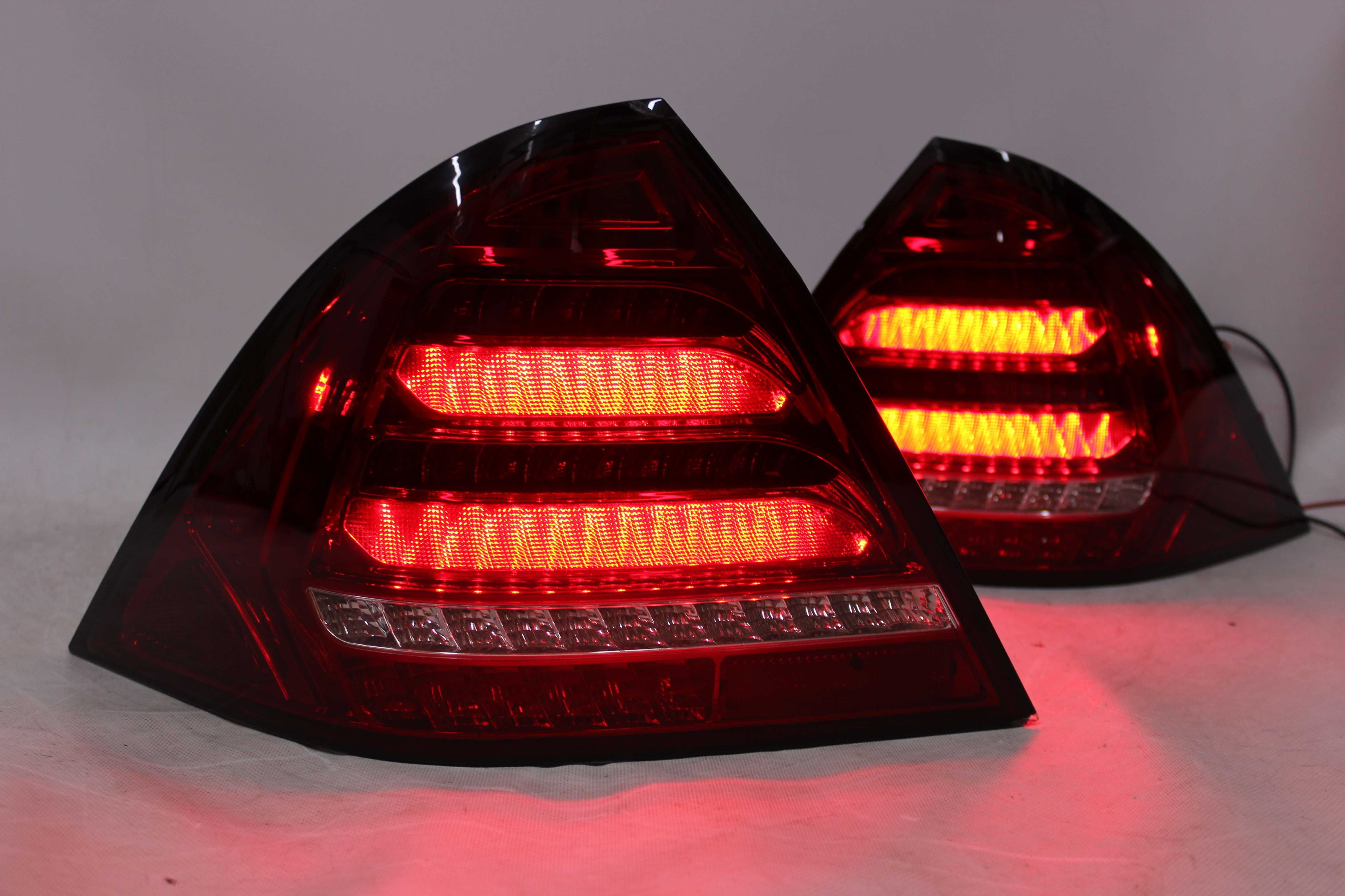 Lampy światła tył tylne MERCEDES C W203 SEDAN 00-04 LED DYNAMIC RED!