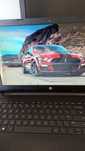 Laptop w bardzo dobrym stanie do pracy i zabawy.
