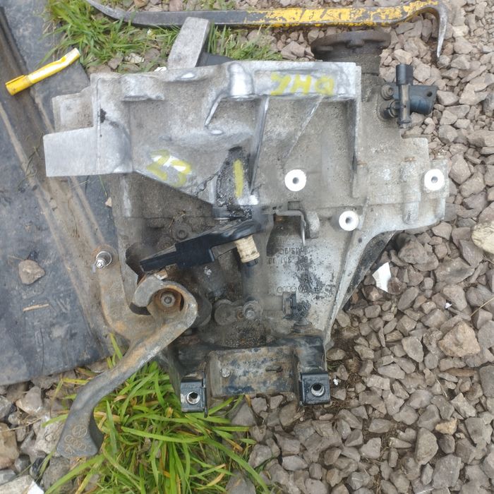 Volkswagen polo skoda fabia seat Ibiza audi skrzynia biegów  JHQ 1.4