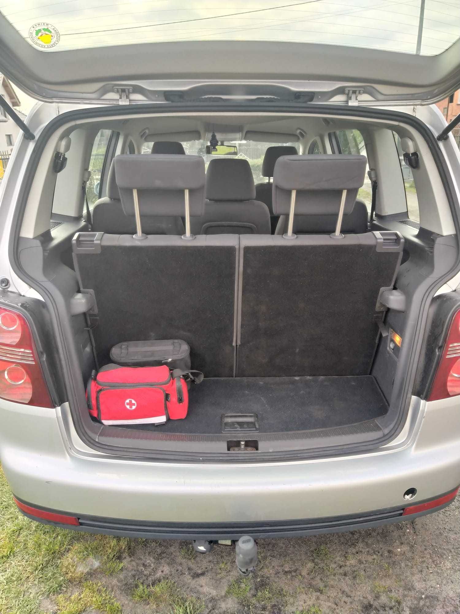 Volkswagen Touran VW Touran 1.6 MPI 101KM 7-os