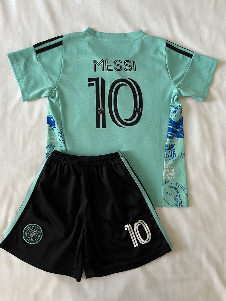 Футбольная форма Месси Интер Майами 7-8-9 лет 122-128-134 см Messi