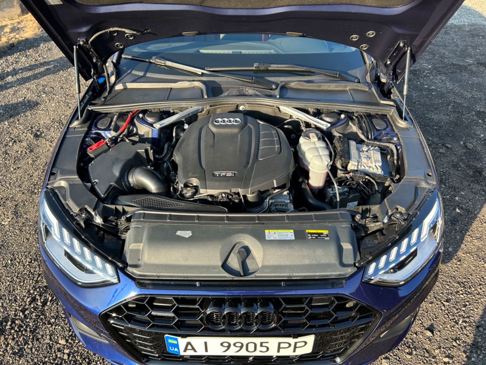 AUDI A4  quattro