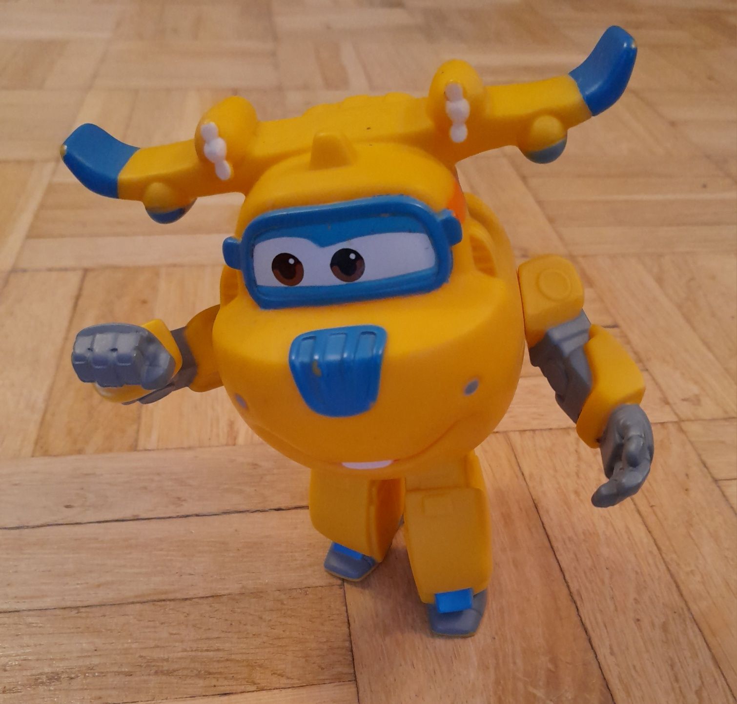 Zestaw figurek SUPERWINGS. Dżetek, Frania i Śrubek