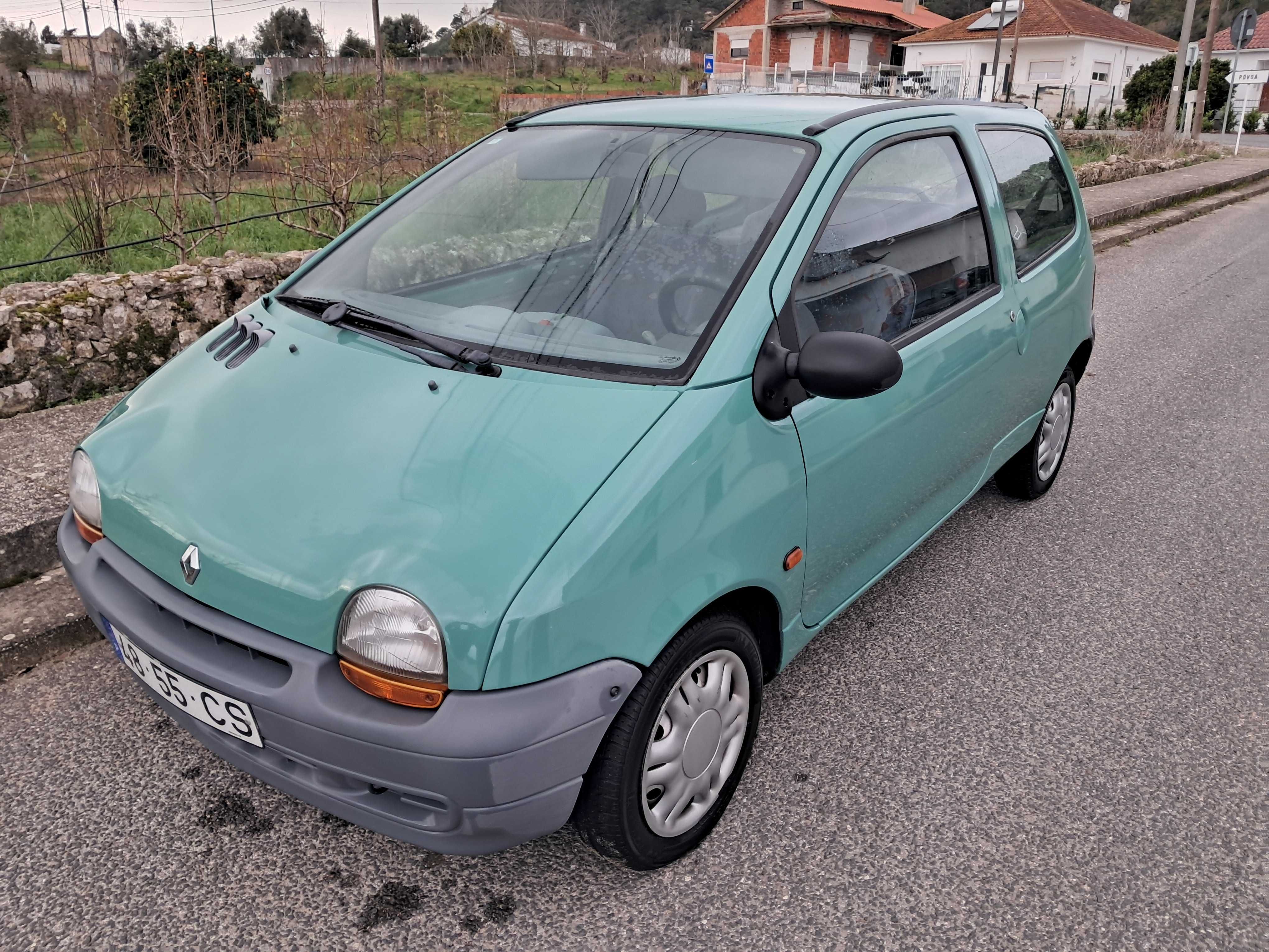 Twingo de 1993 em bom estado