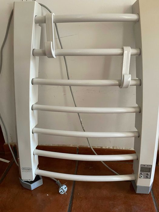 "DeLonghi" secador de toalhas