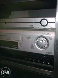 Magnetowid stereo nicam Philips HR 820