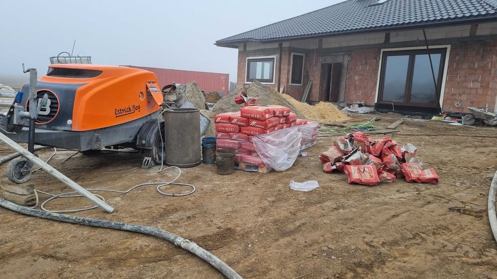 Wylewki maszynowe, posadzki, docieplenia stropów, Styrobeton