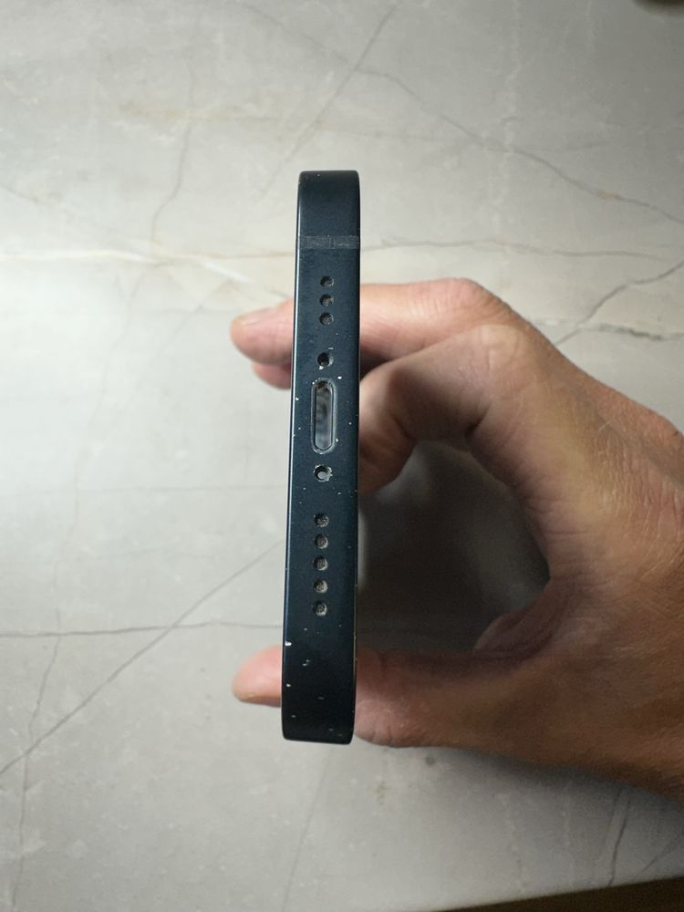 Iphone 14 korpus bardzo ładny oryginał