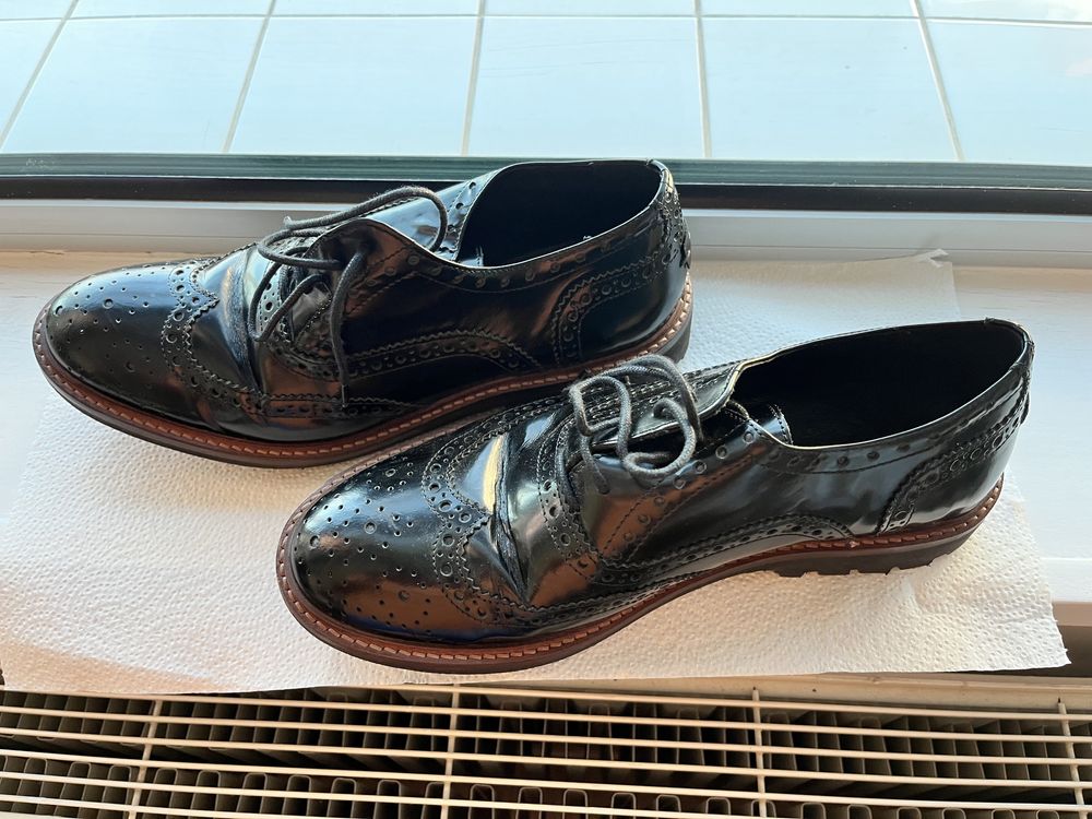 Sapatos Trussardi, em pele praticamente novos Número 42