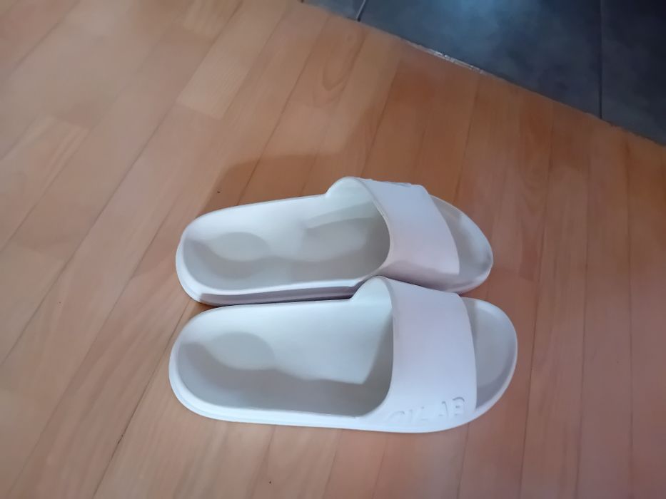 Croop klapki 42 unisex profilowane