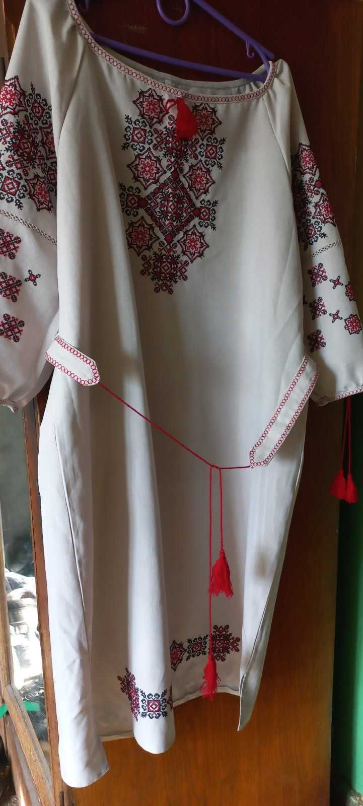 Сукня Біла Вишита