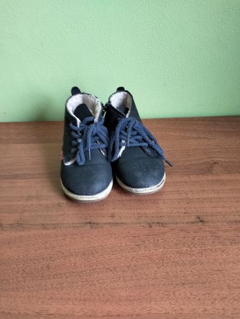 Продам взуття дитяче