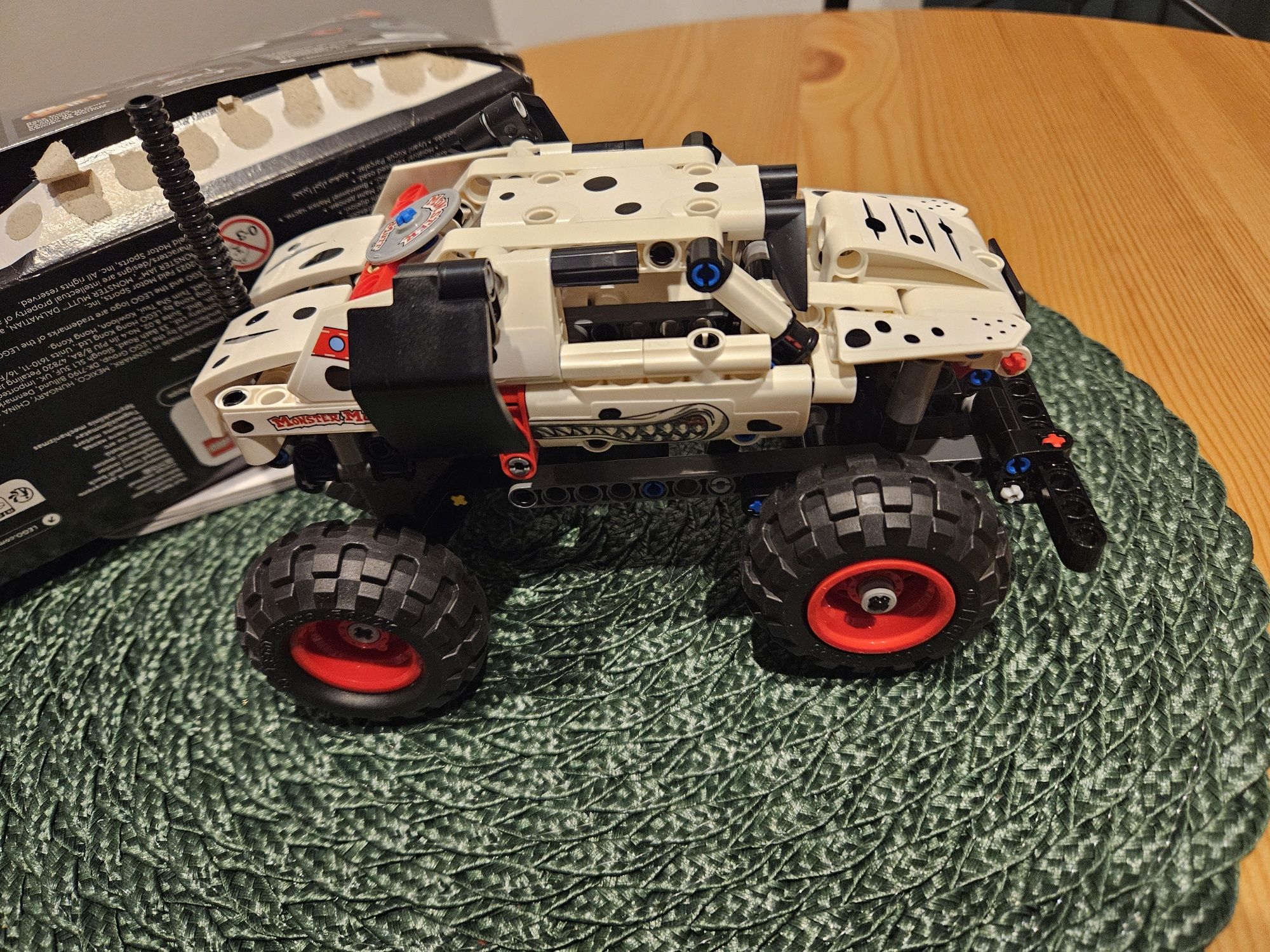 Lego technic stan nowe tylko ułożone