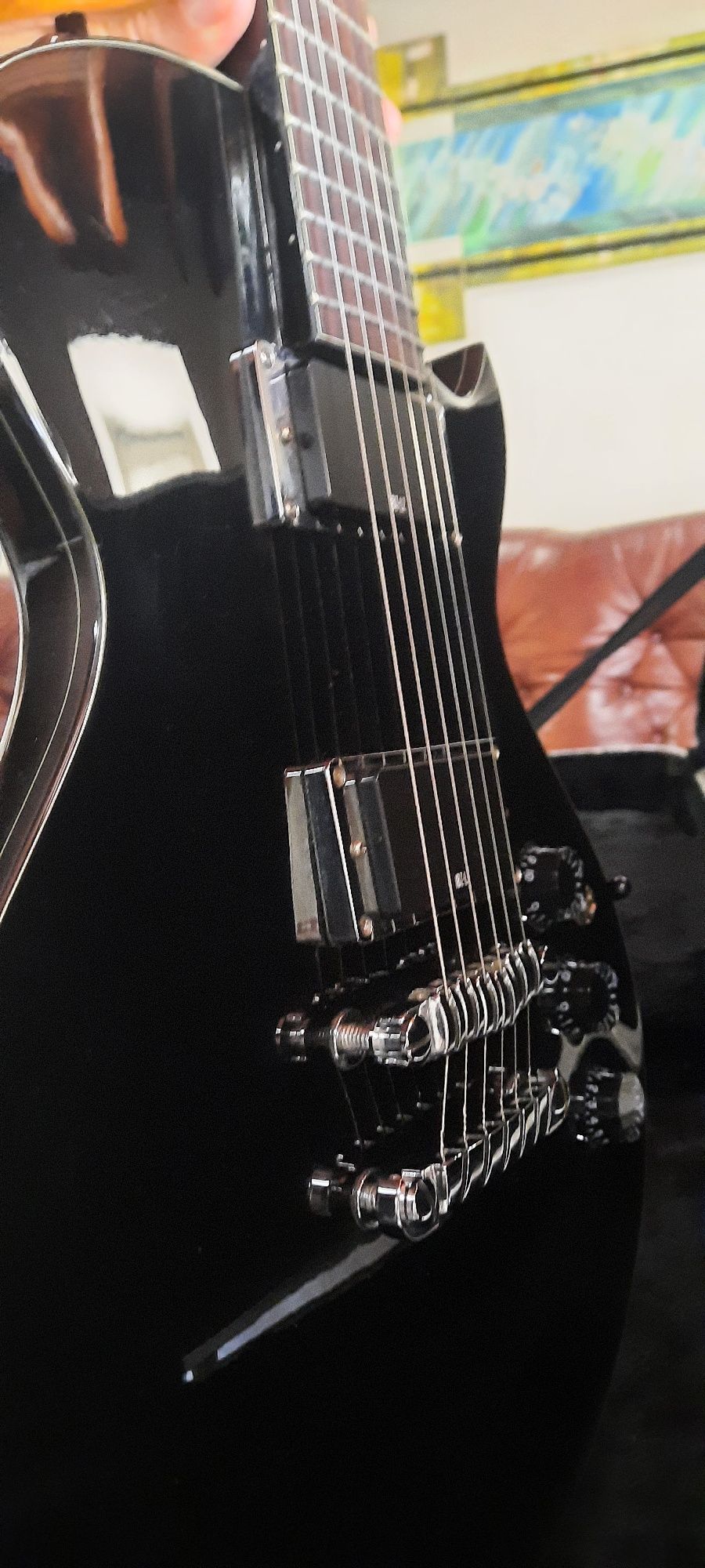 Ibanez ART 120 ( Pickups activos )  Como Nova + Hardcase