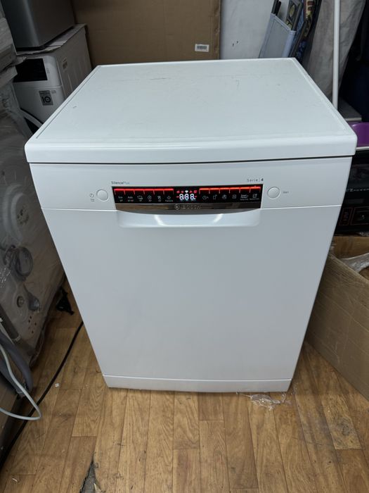 Посудомийна машина Bosch Home conect SMS4EVW08E