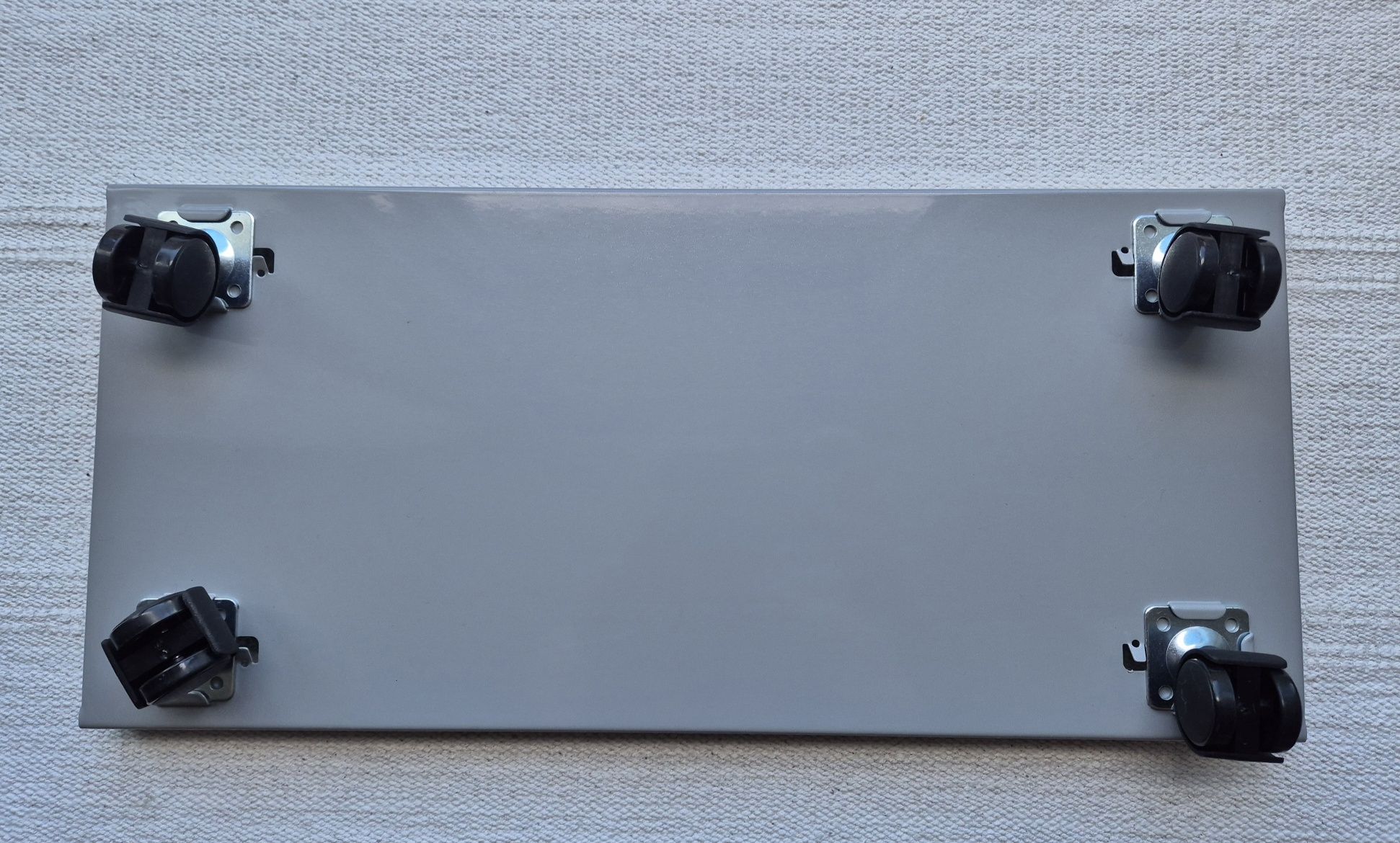 IKEA Gudmar - podstawka wózek pod komputer PC