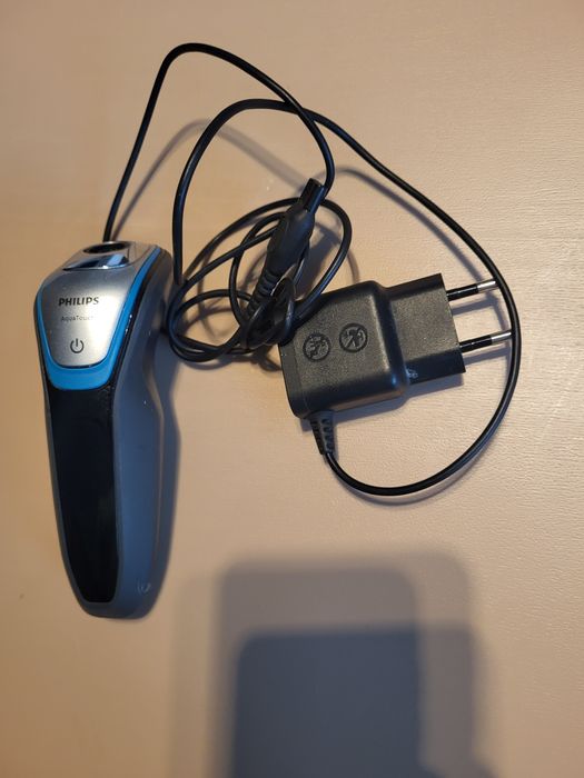 Golarka Philips AquaTouch.