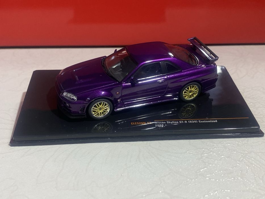 Nissan skiline gtr r34  IXO  1/43