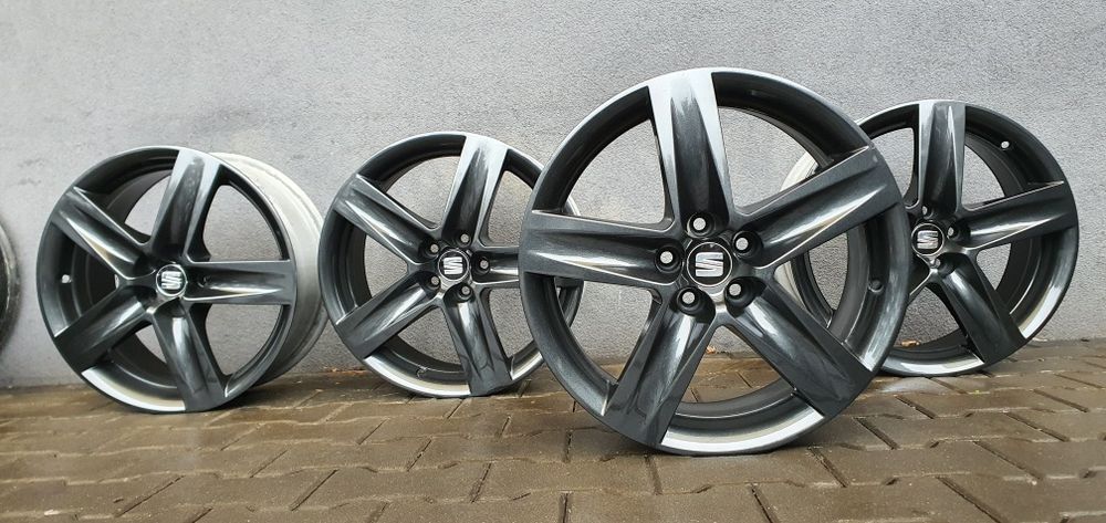 "17 5x100 Seat oryginał
