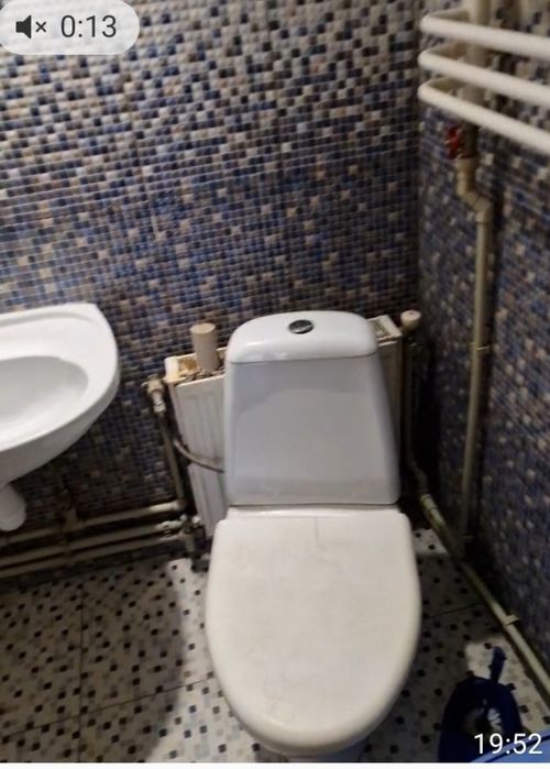 Здається  будинок з 28 11.