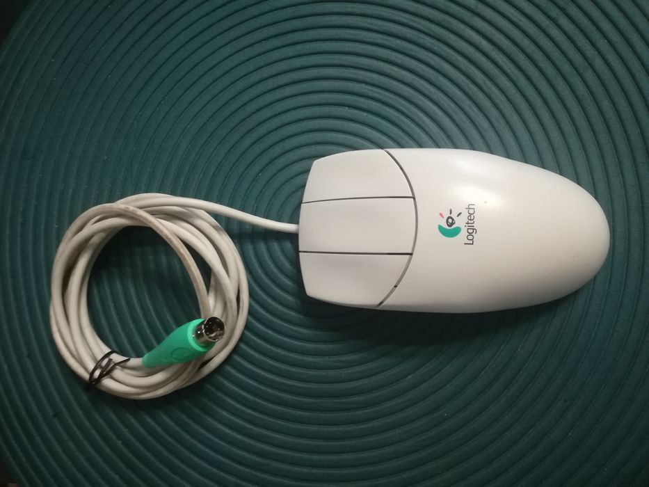 Rato Logitech para computador