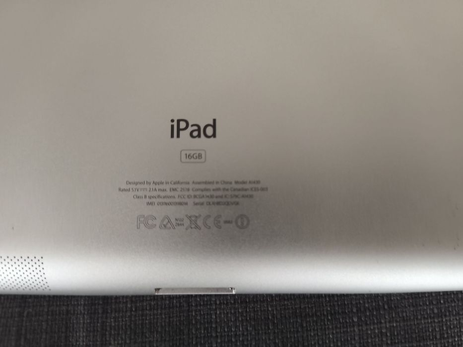 IPad  3  generacji 16GB Wi-Fi + 4G A1430