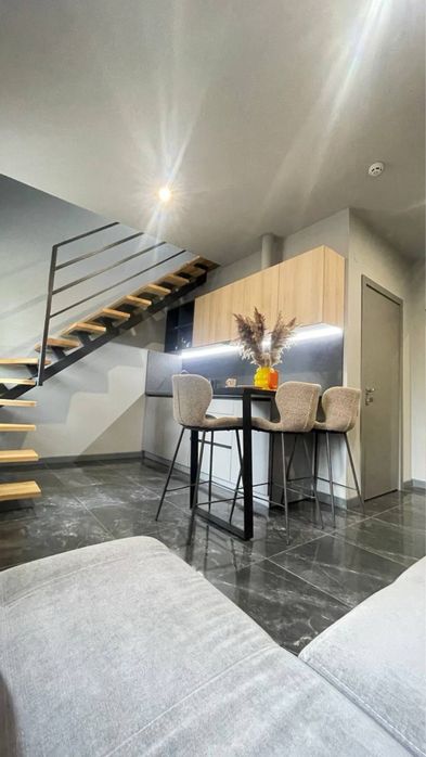 Двоповерхові апартаменти Чернівці світло і вода не вимикаються