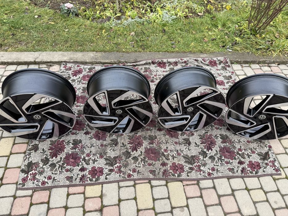 Диски r20 5*112 Vollswagen ID4 ID5 ID6 різноширокі