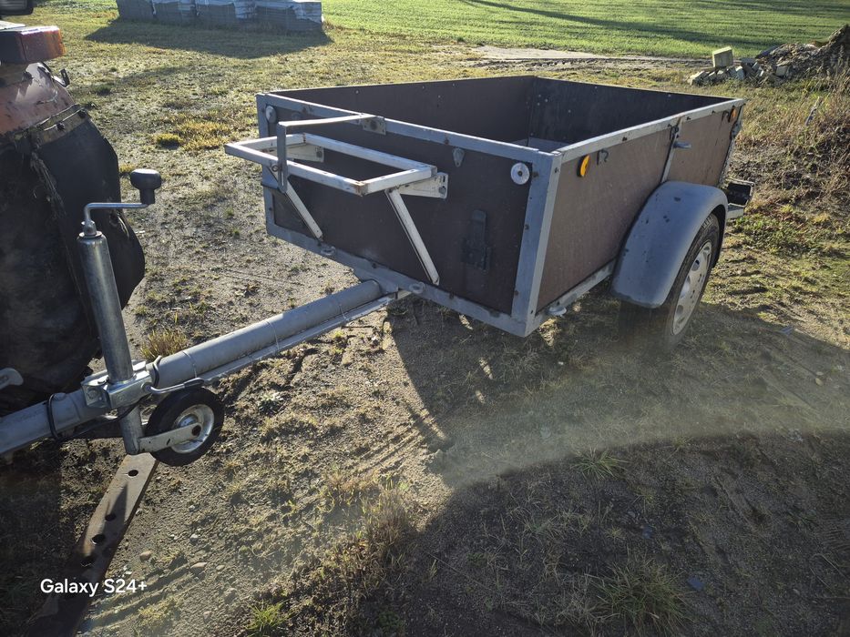 Przyczepa  1 90 ×1.10