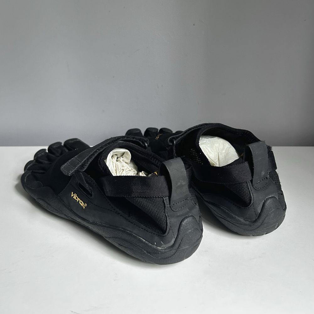 кросівки Vibram Fivefingers KSO Cross
