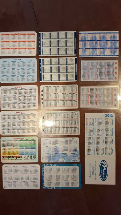 76 Calendários de bolso