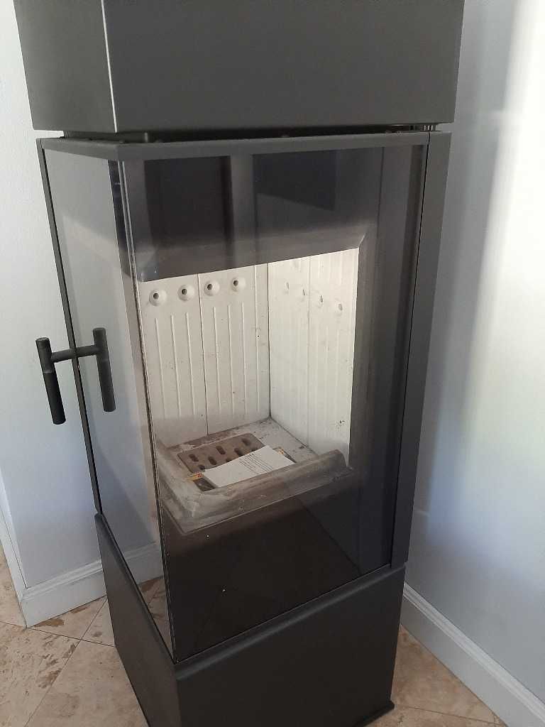 Piec wolnostojący koza THOR