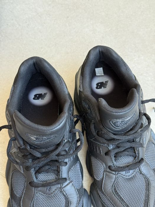 Як нові оригінал шкіряні осінь кросівки new balance 9060 42-26,5-27 см