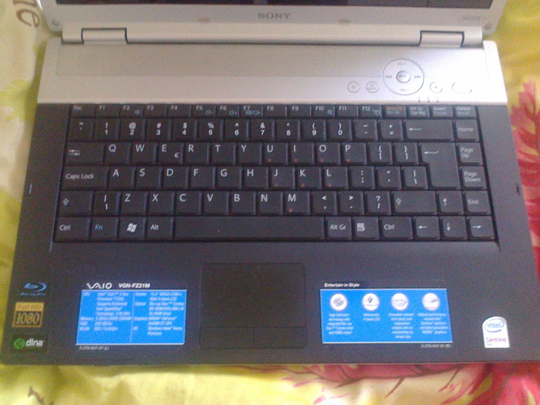 Laptop SONY Vaio 15,4" full HD