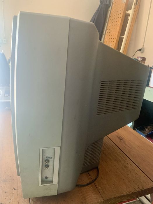 Televisão LG CB-21t40x