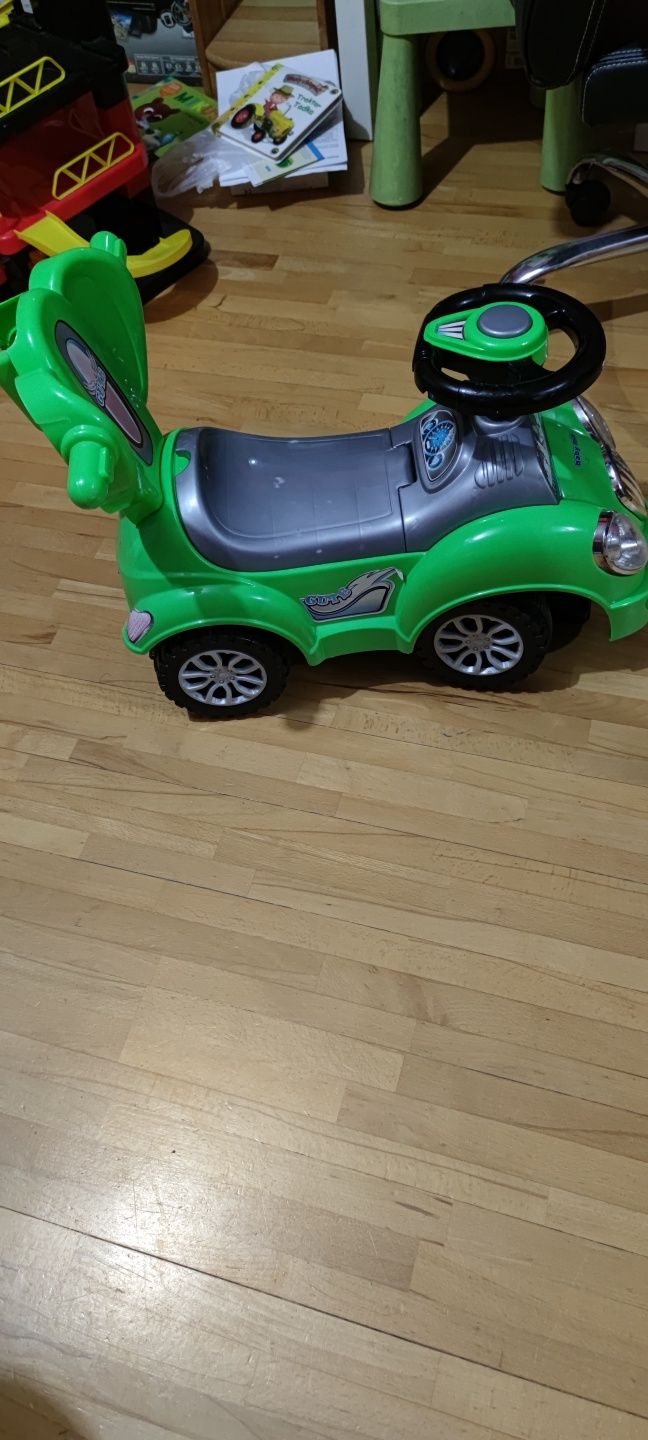Samochód zielony