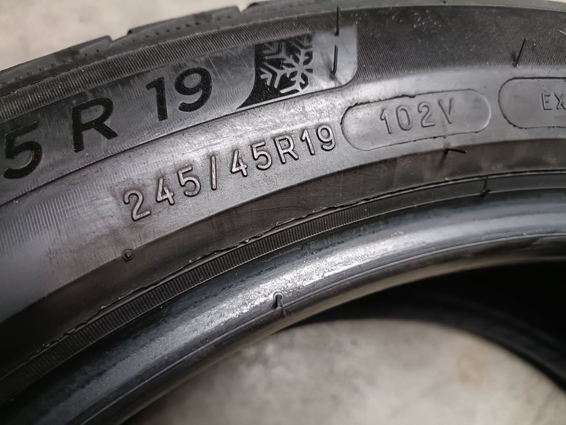 Opony zimowe Michelin Pilot Alpin 5 245/45R19