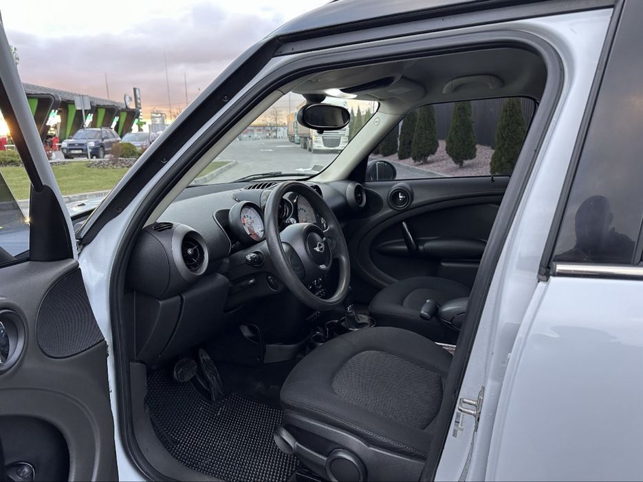 Mini Countryman  Продам