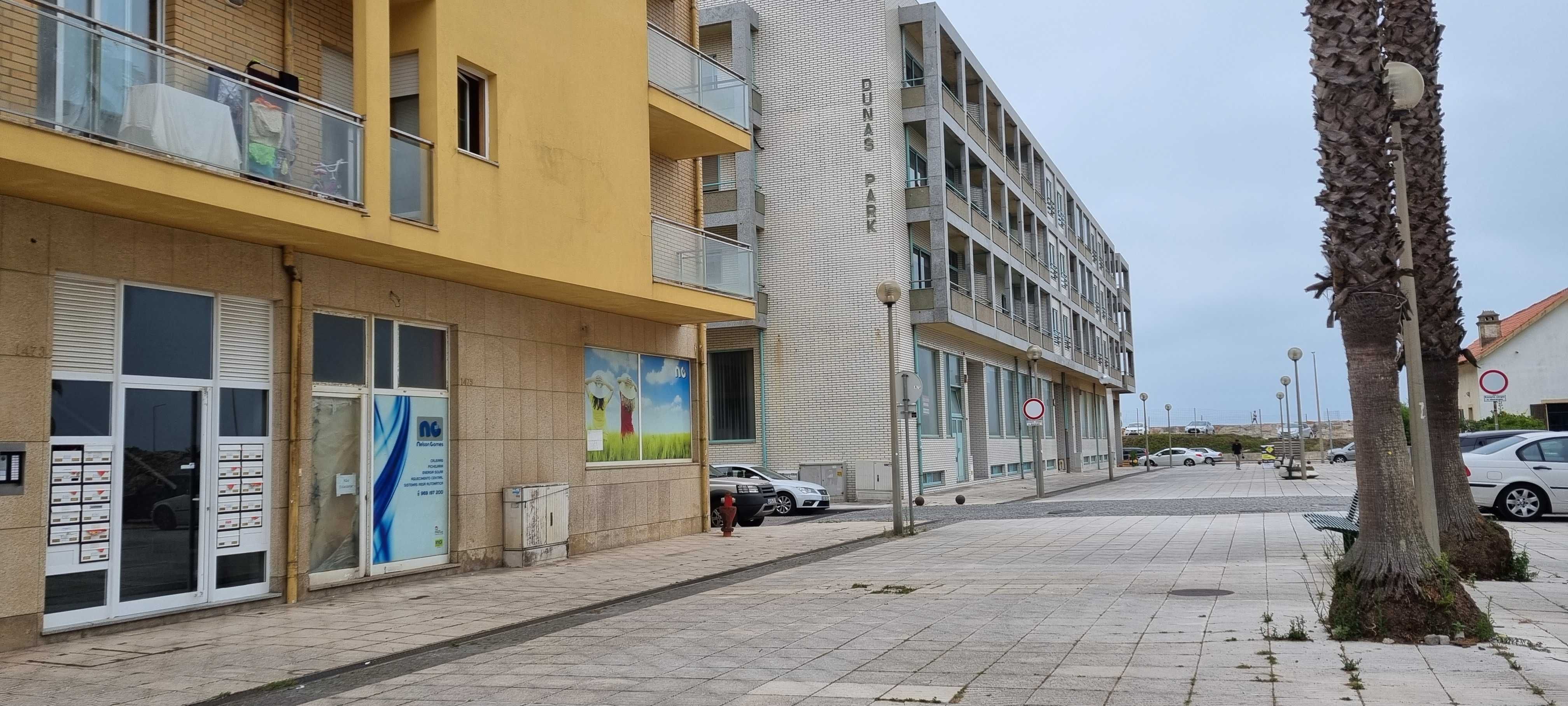 T1 com terraço, garagem e elevador, na 2ªlinha da praia em Esmoriz