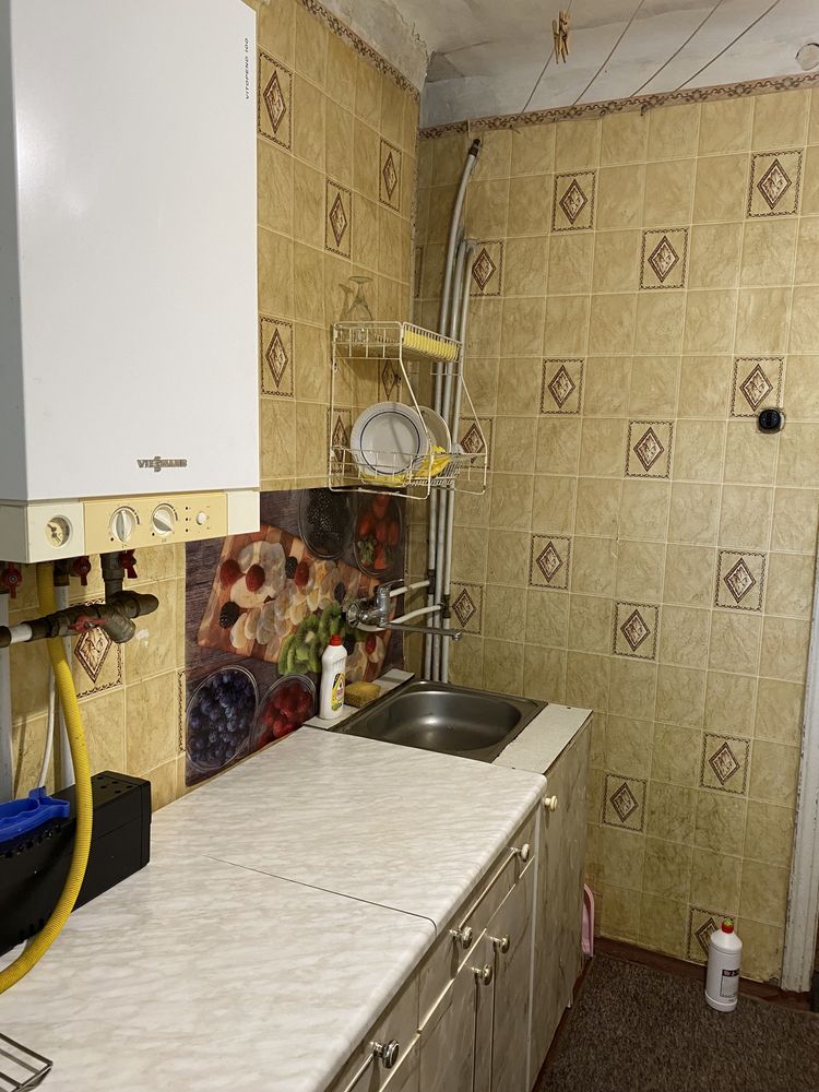 Продам 2кімнатну квартиру в с. Бузова
