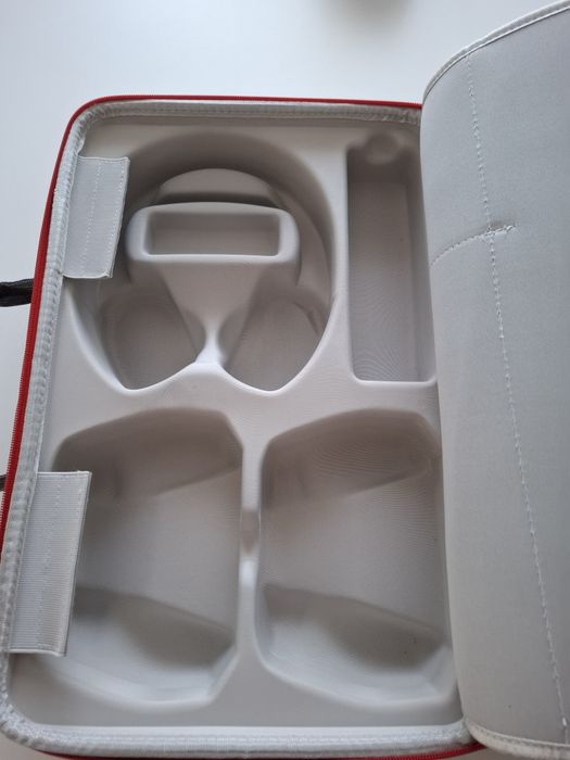 PS5   Sony     Torba Walizka